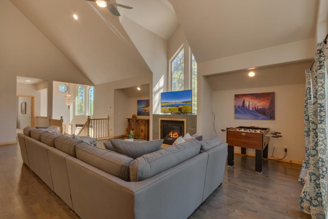 Sugar Pine Lodge - Four Bedroom Home South Lake Tahoe Exterior photo